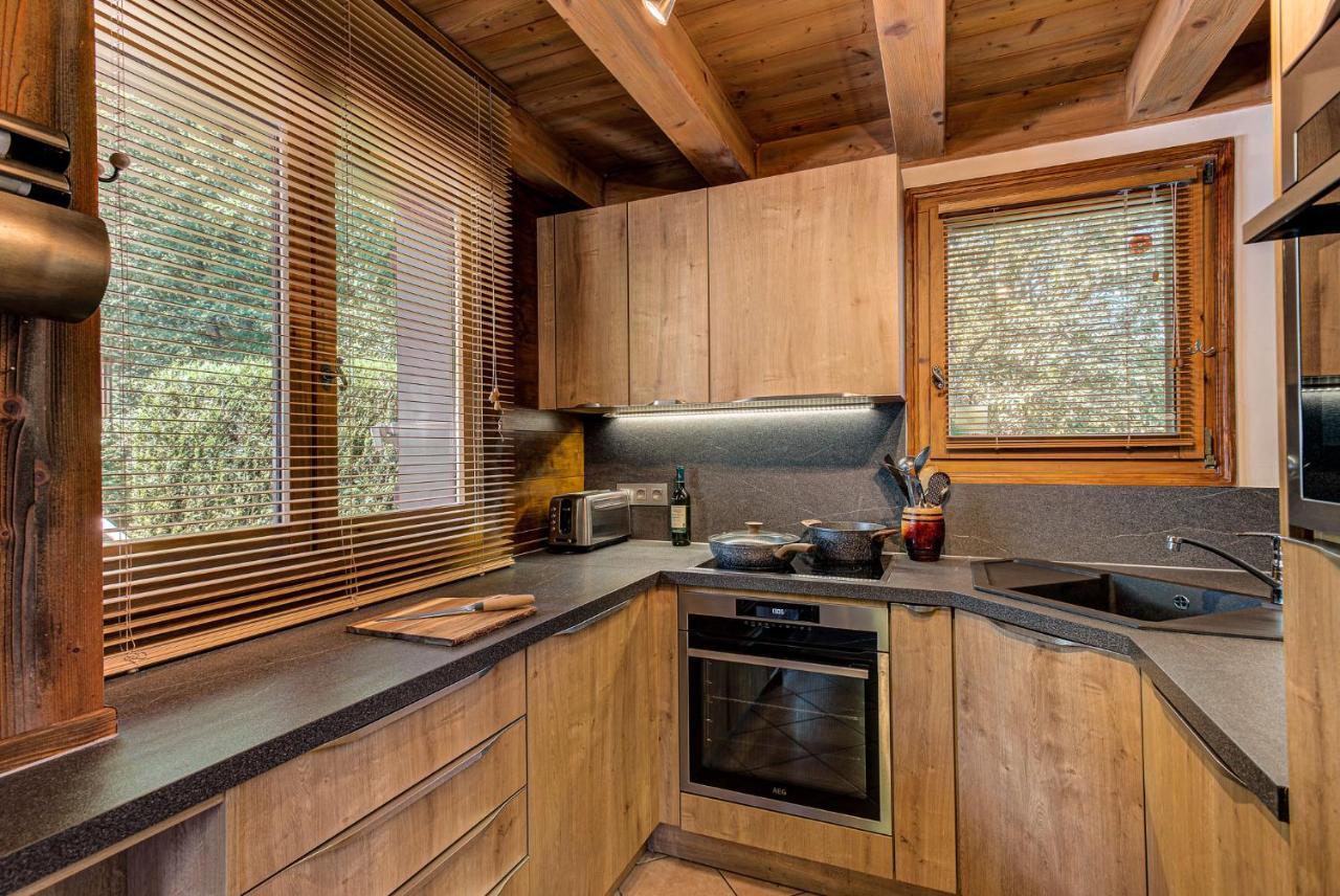 Chalet Blackbushe - Traditional Chalet - Alpes Travel - Sleeps 4-6 Ле-Уш Екстер'єр фото